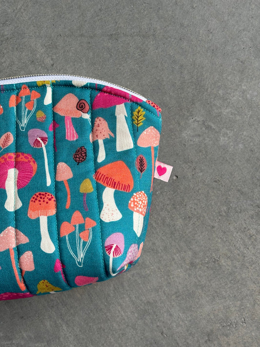 Medium Zipper Pouch in Mushroom+Stripe
